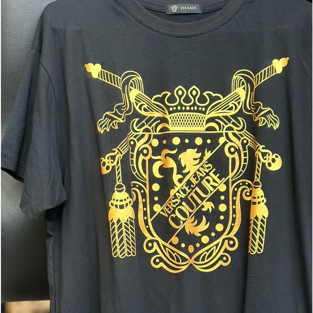 Versace tshirt